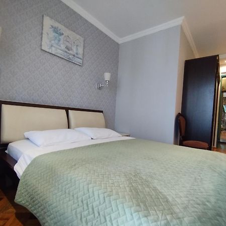 Davka Apartments Батумі Екстер'єр фото